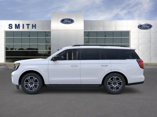 Oxford White 2026 Ford Expedition Active