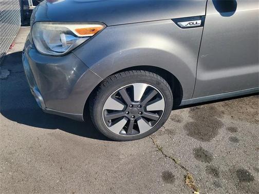 2016 Kia Soul !