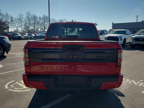 2025 Nissan Frontier PRO-4X