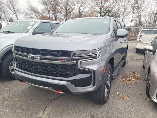 2022 Chevrolet Suburban 4WD Z71