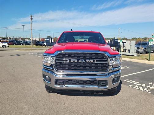 2024 RAM 2500 Big Horn Crew Cab 4x4 6'4' Box