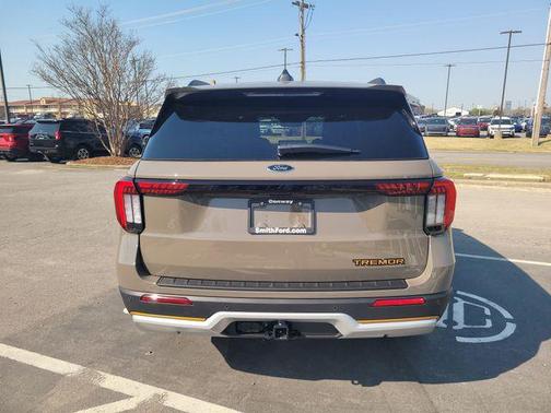 Marsh Gray 2026 Ford Explorer Tremor