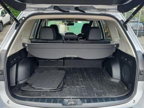 Ice Silver Metallic 2019 Subaru Forester Touring