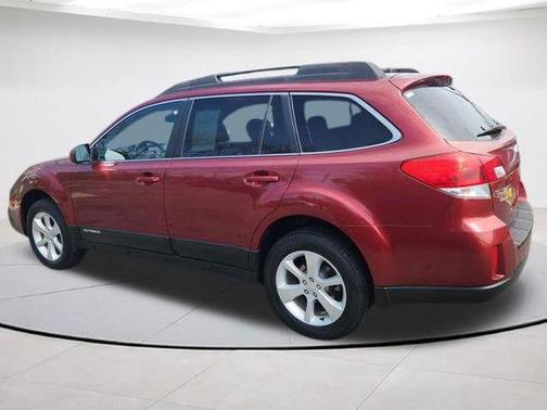 Venetian Red Pearl 2013 Subaru Outback 2.5i Premium