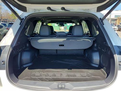 Crystal White Pearl 2026 Subaru Forester Limited