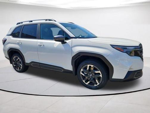 Crystal White Pearl 2026 Subaru Forester Limited