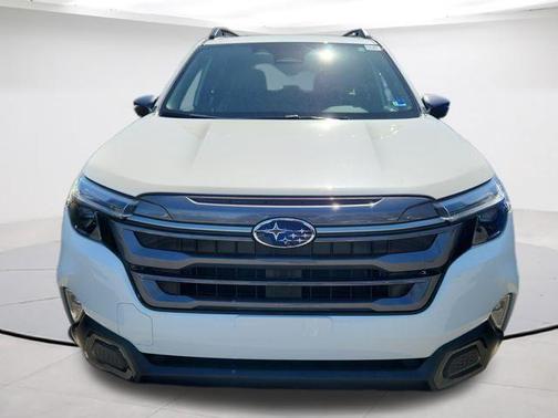 Crystal White Pearl 2026 Subaru Forester Limited