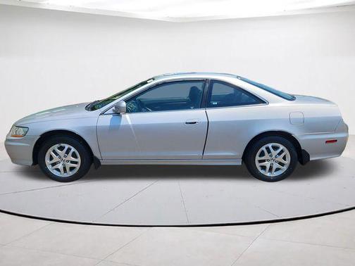 Silver 2002 Honda Accord EX-L