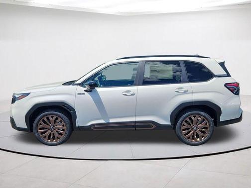 Crystal White Pearl 2026 Subaru Forester Sport