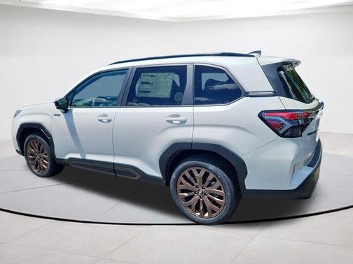 Crystal White Pearl 2026 Subaru Forester Sport