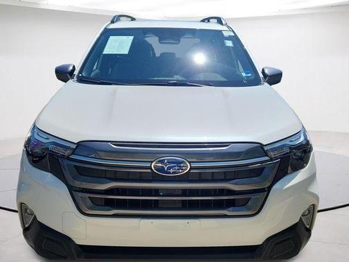 Crystal White Pearl 2025 Subaru Forester Hybrid
