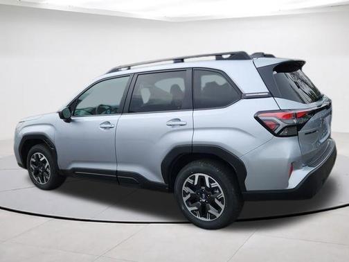 Ice Silver Metallic 2026 Subaru Forester Premium