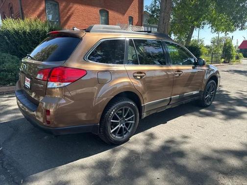 2011 Subaru Outback 2.5 i Limited