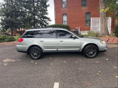 2009 Subaru Outback 2.5 i Limited