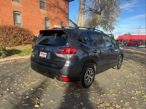 2020 Subaru Forester Premium