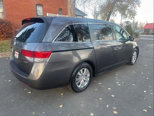 2017 Honda Odyssey SE
