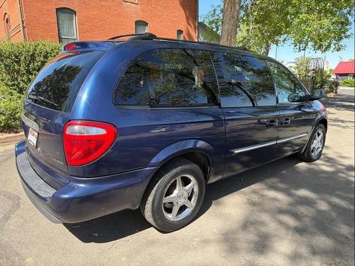 Magnesium Pearlcoat 2006 Chrysler Town & Country Touring