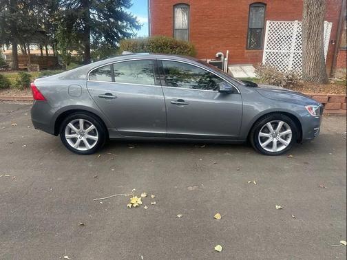 2016 Volvo S60 T5 Premier