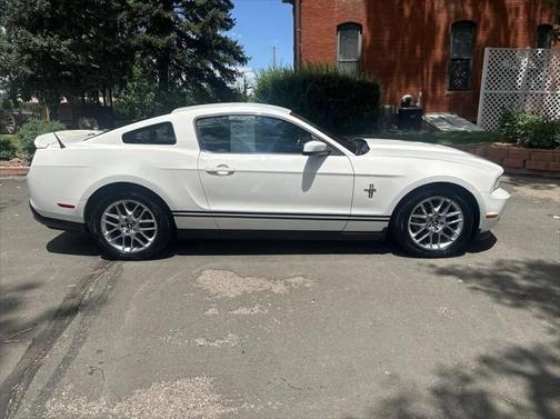 2012 Ford Mustang V6 Premium