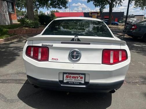 2012 Ford Mustang V6 Premium