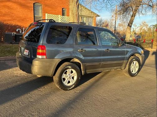 2005 Ford Escape XLT