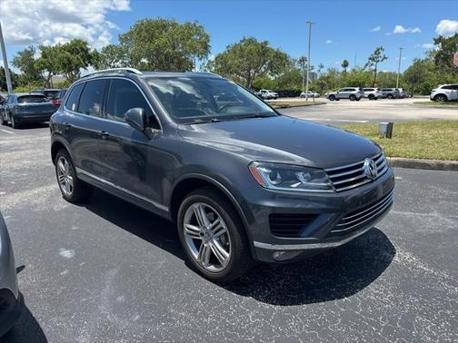 2015 Volkswagen Touareg V6 Executive