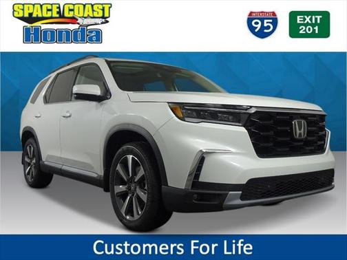 2025 Honda Pilot Touring 8-Passenger