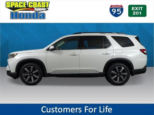 2025 Honda Pilot Touring 8-Passenger