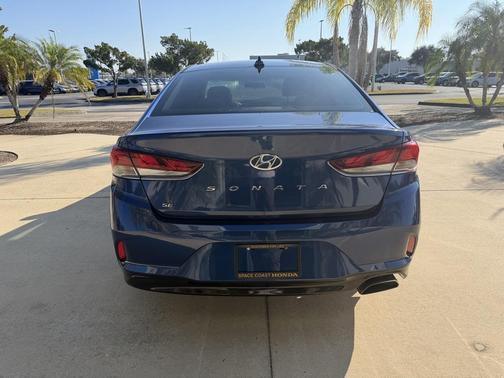 2018 Hyundai SONATA SE