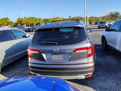 2020 Honda Pilot Touring 8-Passenger