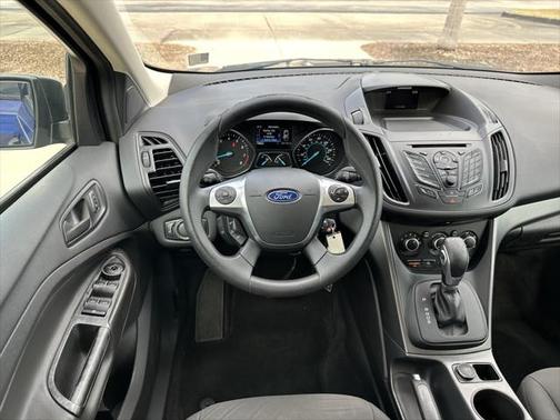 2016 Ford Escape S