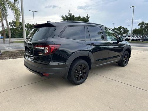 2022 Honda Pilot TrailSport