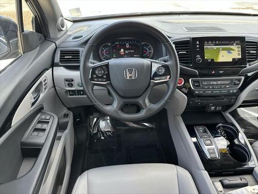 2019 Honda Pilot Touring 8-Passenger
