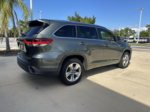 2018 Toyota Highlander Limited