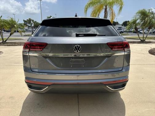2021 Volkswagen Atlas Cross Sport 2.0T SE