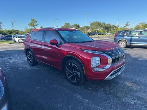 2022 Mitsubishi Outlander SEL