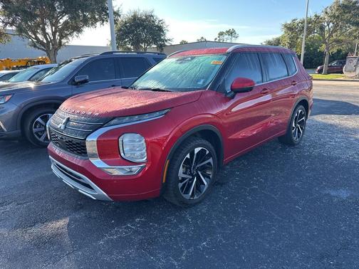 2022 Mitsubishi Outlander SEL