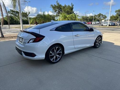 2019 Honda Civic Touring