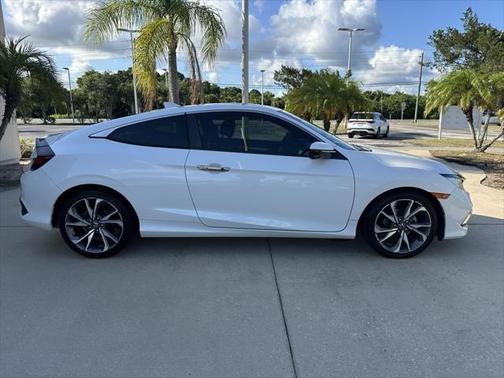 2019 Honda Civic Touring
