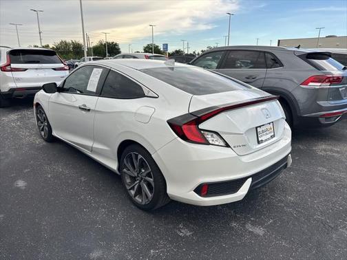2019 Honda Civic Touring