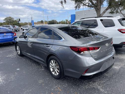 2019 Hyundai SONATA SE