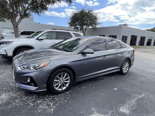 2019 Hyundai SONATA SE