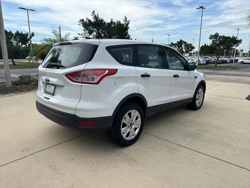 2014 Ford Escape S