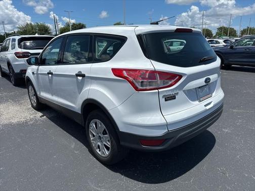 2014 Ford Escape S