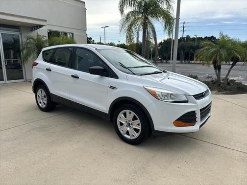 2014 Ford Escape S