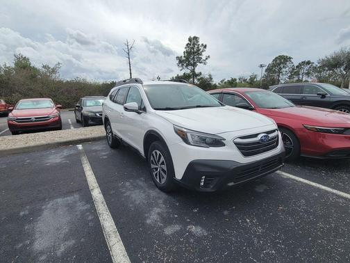 2022 Subaru Outback Premium