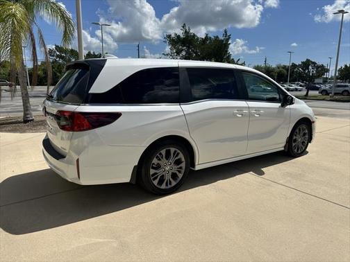 2025 Honda Odyssey Touring