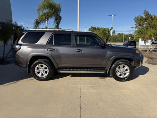 2015 Toyota 4Runner SR5