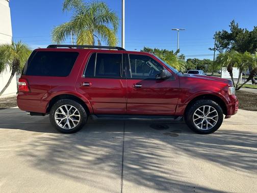 2015 Ford Expedition XLT