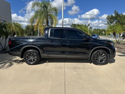 2023 Honda Ridgeline Sport